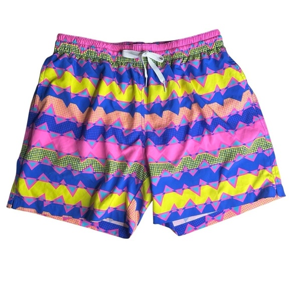 Chubbies Outside Lines 5.5” Men’s Swim Trunks. Size Large - Picture 1 of 8
